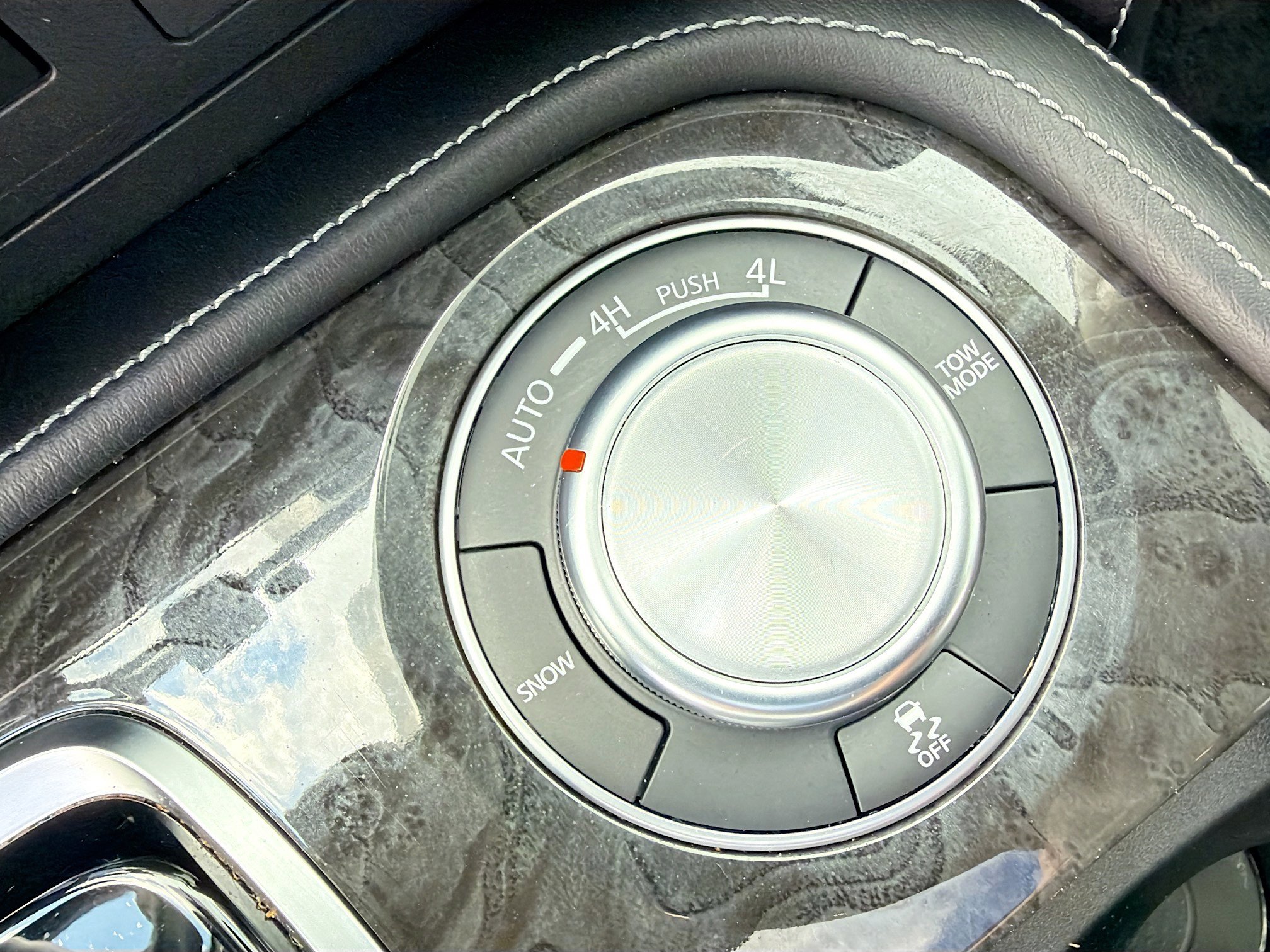 Used 2023 INFINITI QX80 Luxe w/ Cargo Package AWD/4WD image 34