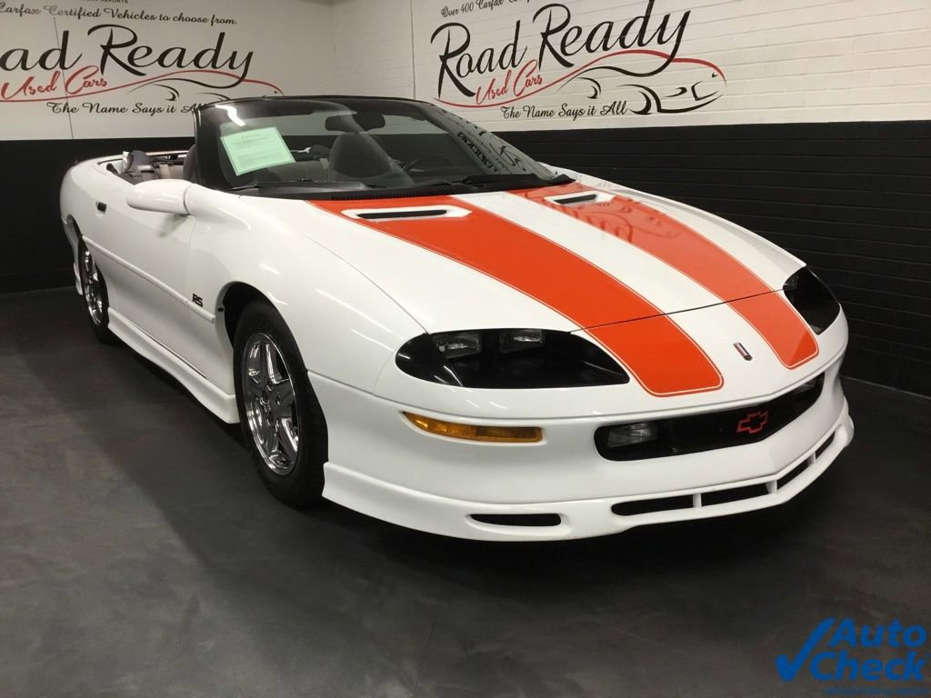 Used 1995 Chevrolet Camaro LT image 3