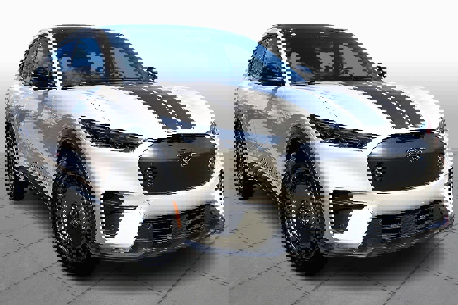 Certified 2025 Ford Mustang Mach-E GT AWD/4WD image 2