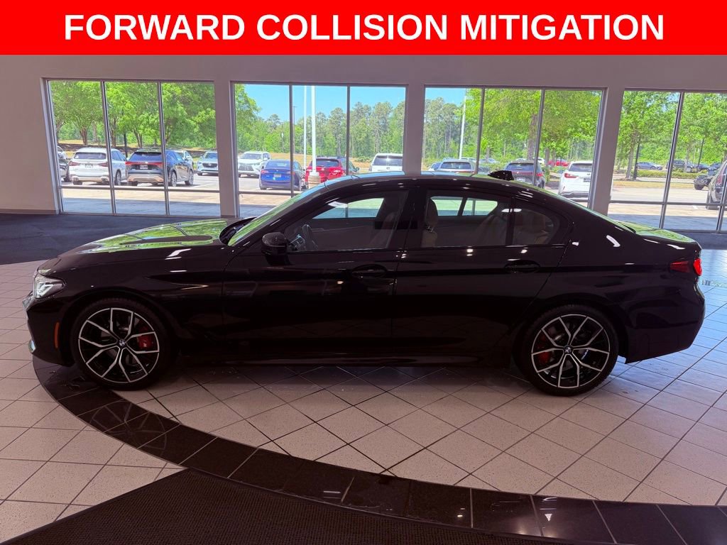 Used 2023 BMW 530i xDrive w/ M Sport Package image 4