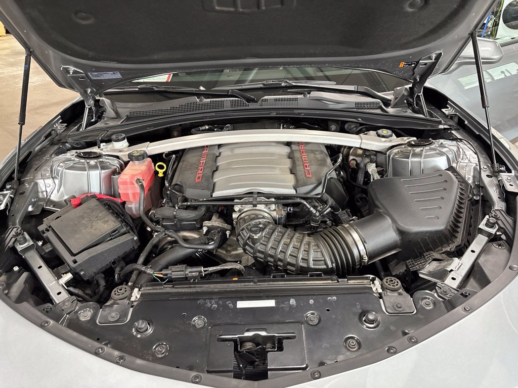 Used 2023 Chevrolet Camaro SS RWD image 12