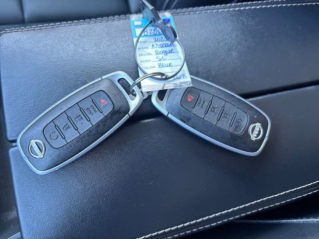 Used 2023 Nissan Rogue SL image 51