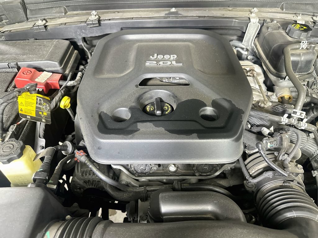 Used 2021 Jeep Wrangler Rubicon AWD/4WD image 10