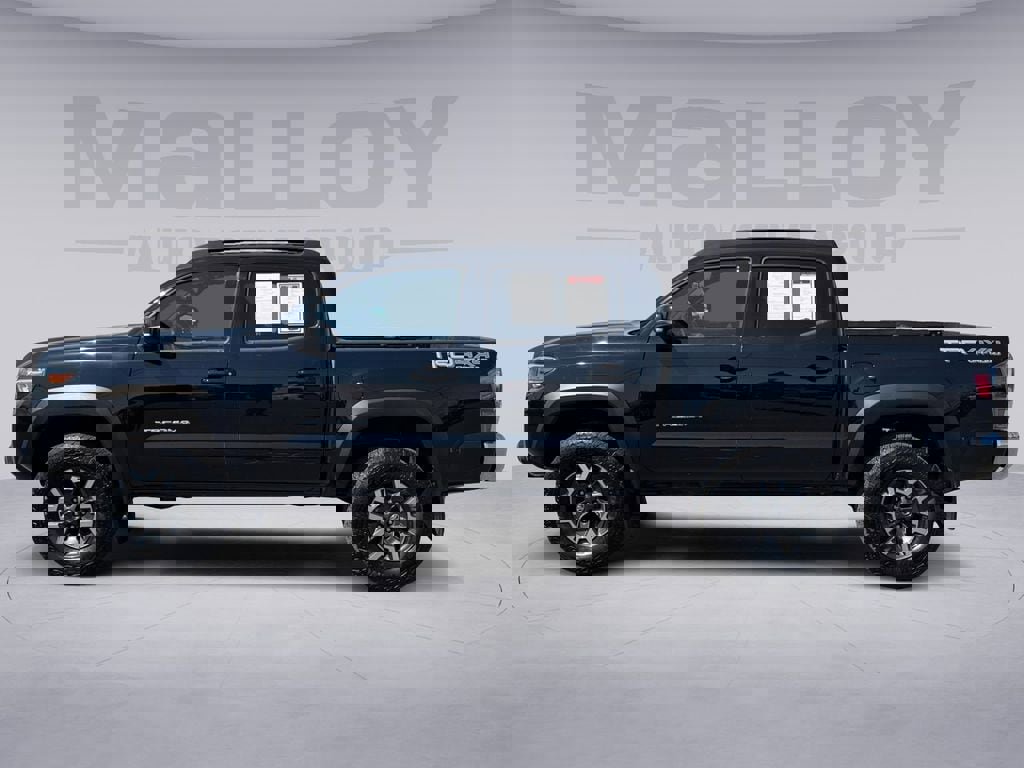 Used 2021 Toyota Tacoma TRD Off-Road AWD/4WD image 2