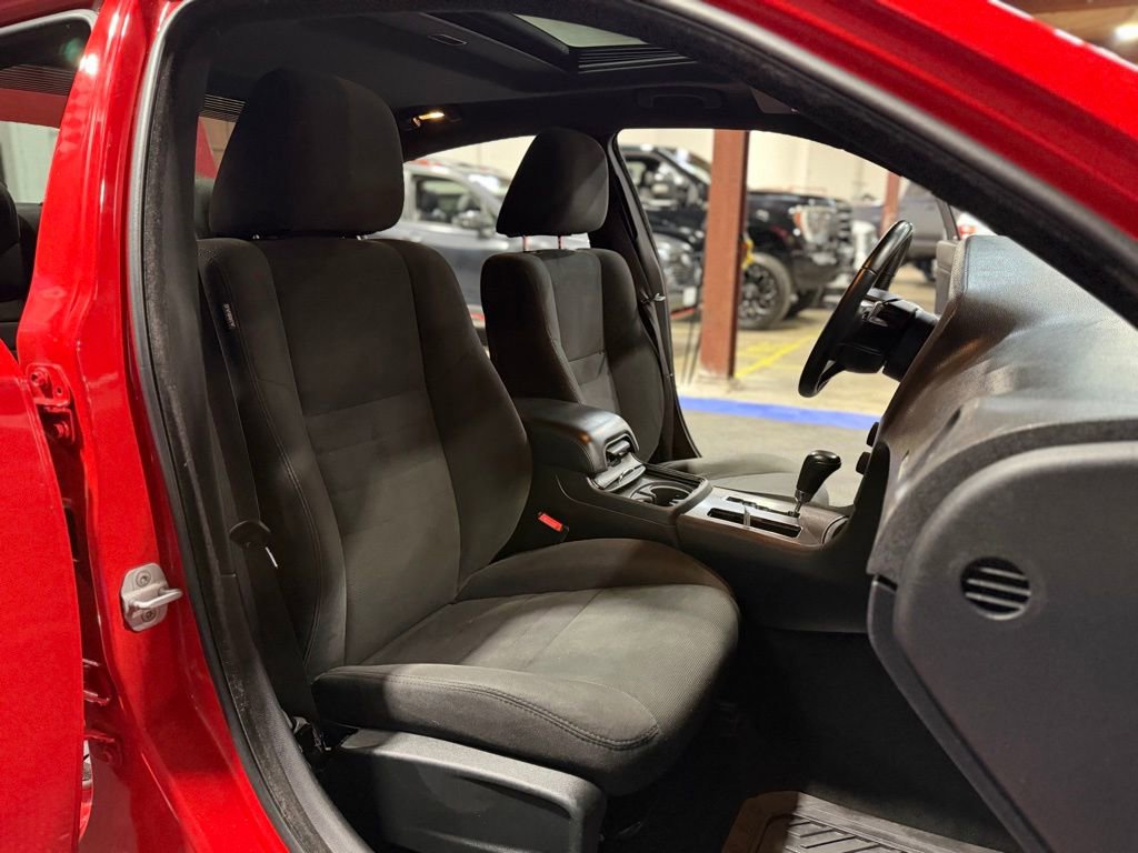 Used 2014 Dodge Charger R/T w/ Wheels & Tunes Group image 24