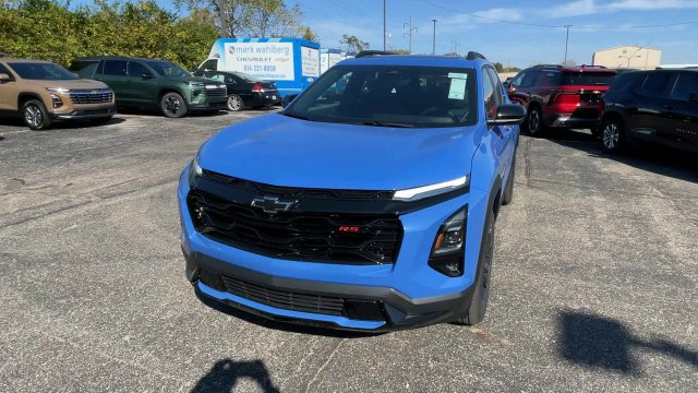 New 2027 Chevrolet Equinox RS w/ Safety and Technology Package AWD/4WD image 5