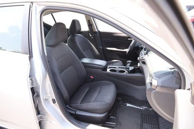 Certified 2024 Nissan Altima 2.5 SV FWD image 26