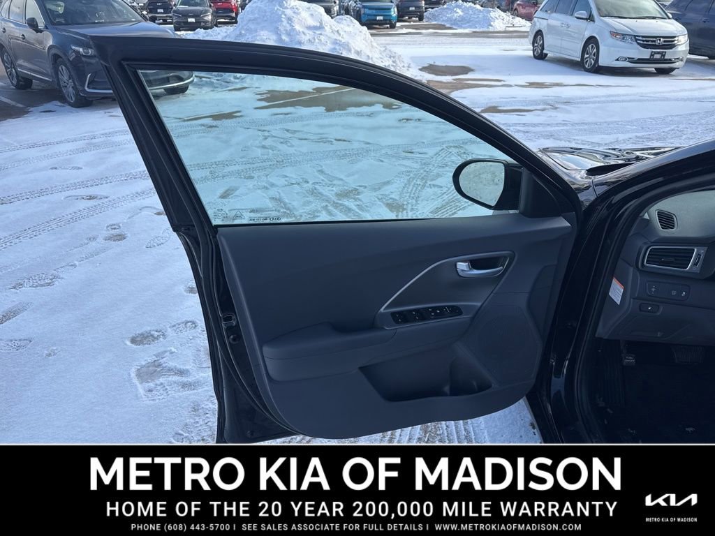 Used 2019 Kia Niro LX image 10