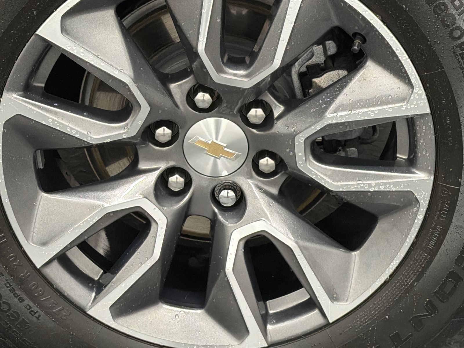 Used 2024 Chevrolet Tahoe LS w/ Driver Alert Package image 4