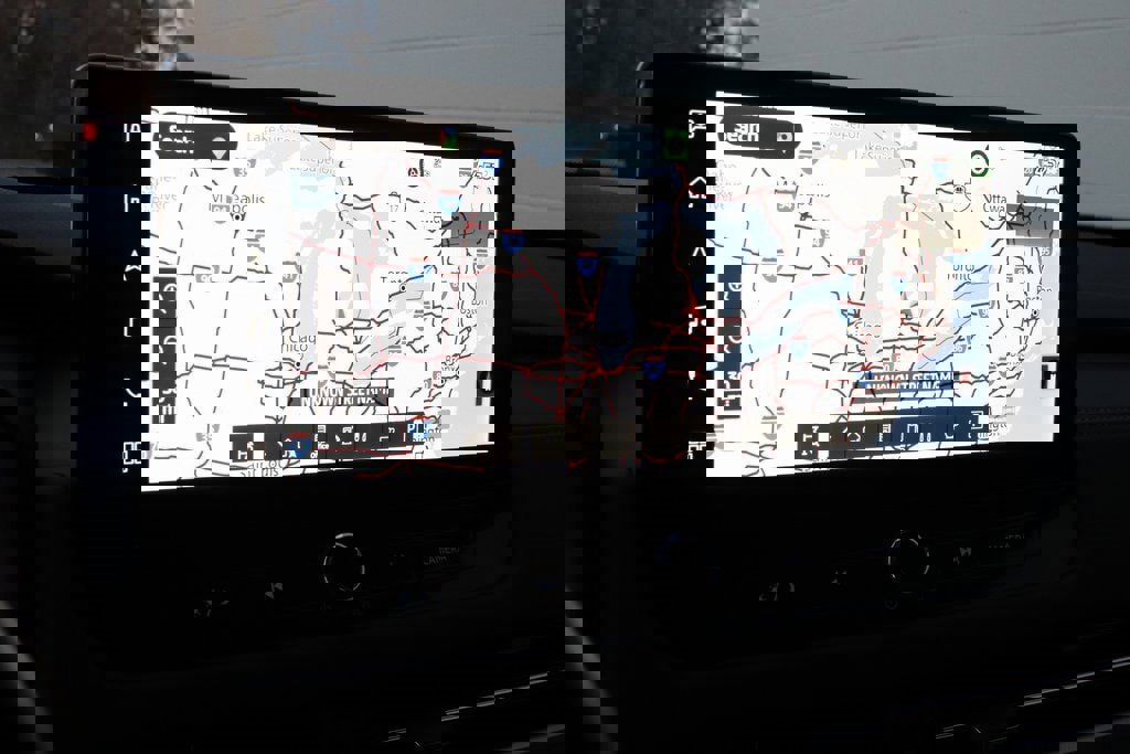 Used 2025 Mitsubishi Outlander SE image 21