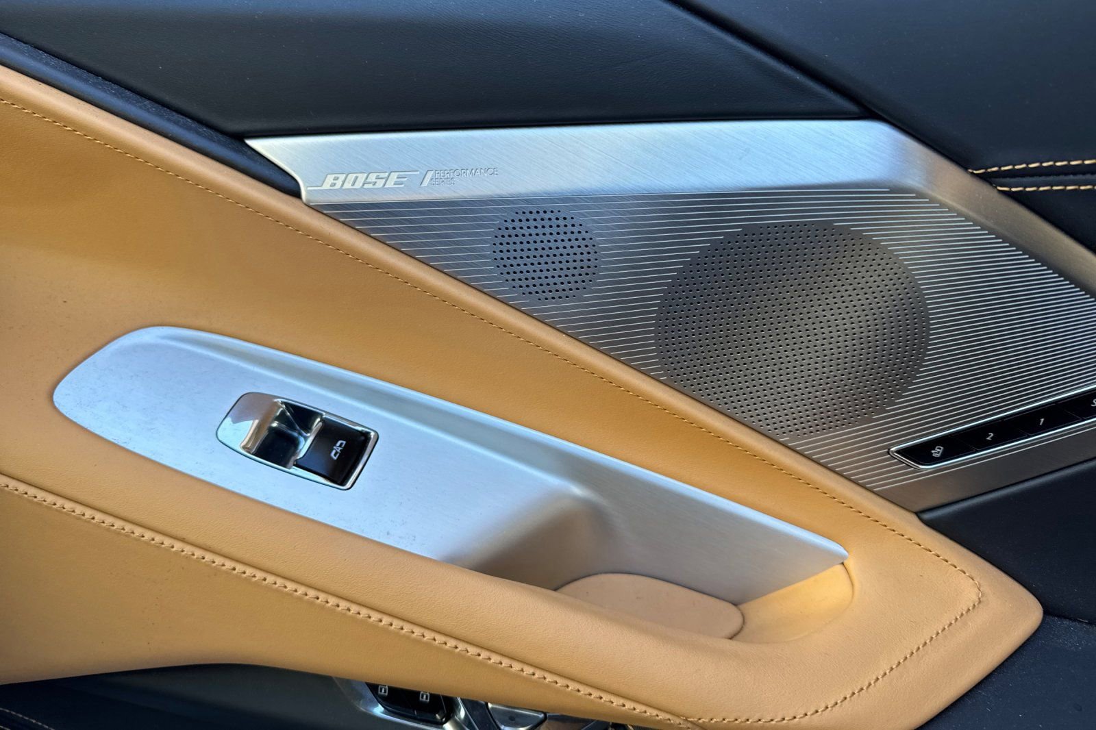 Used 2020 Chevrolet Corvette Stingray Premium Cpe w/ 3LT Preferred Equipment Group image 18