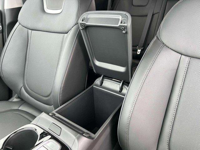 New 2024 Hyundai Tucson Limited image 18