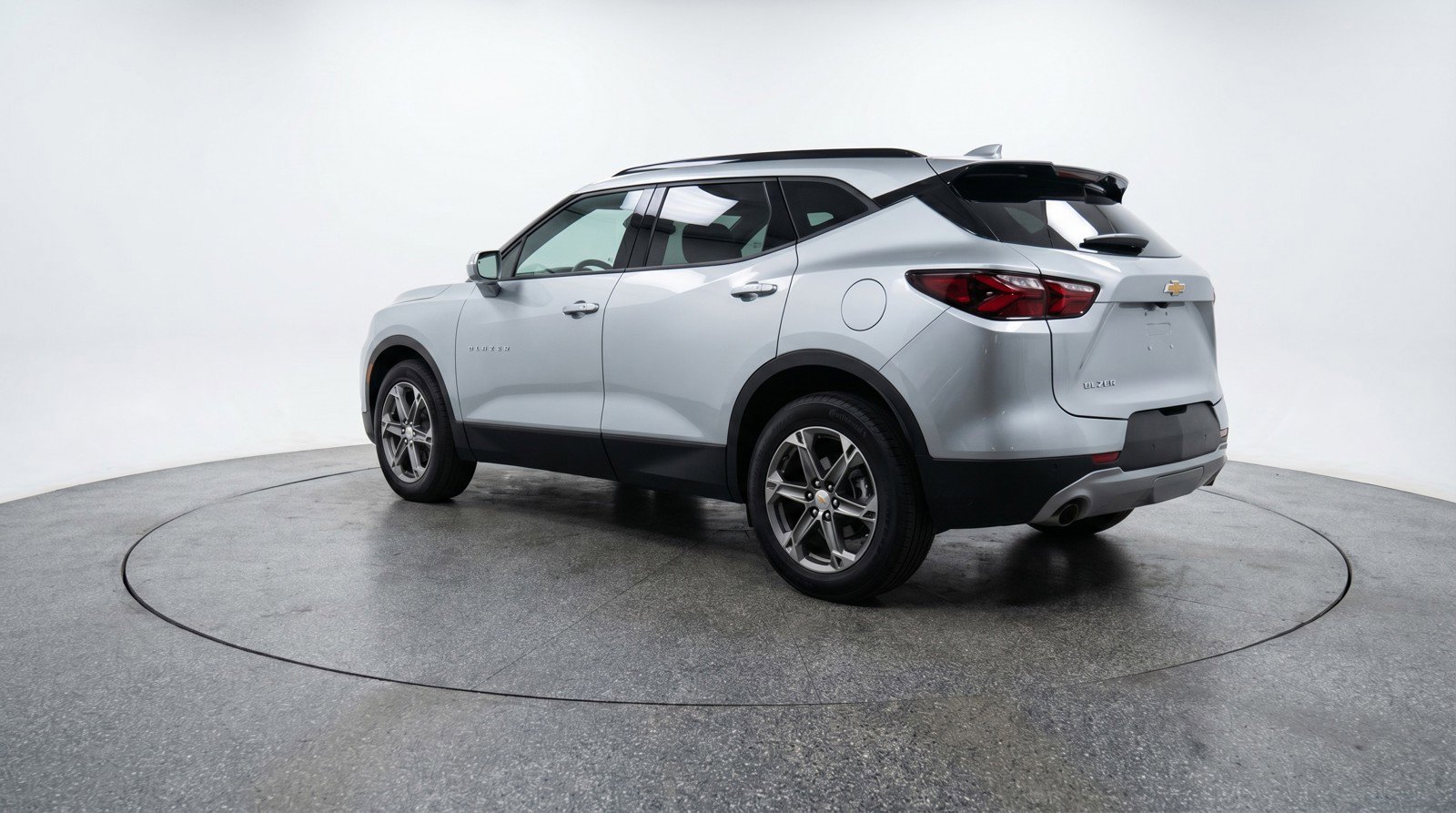 Used 2025 Chevrolet Blazer LT image 6