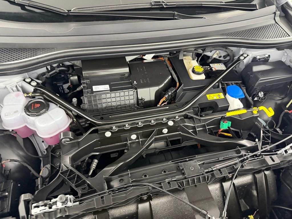 Used 2025 Audi Q4 e-tron Premium Plus w/ Premium Plus image 31