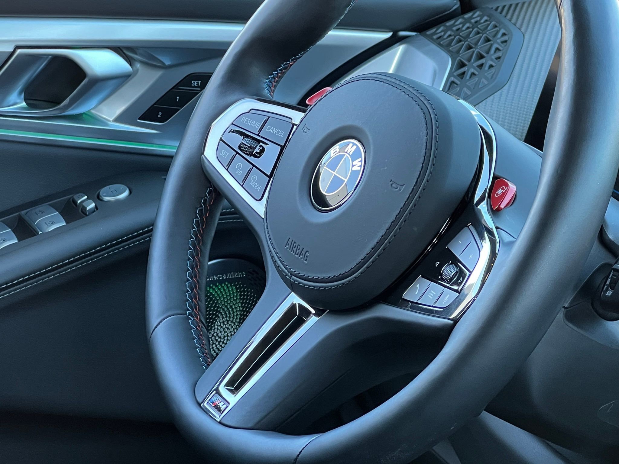 Used 2025 BMW XM image 41