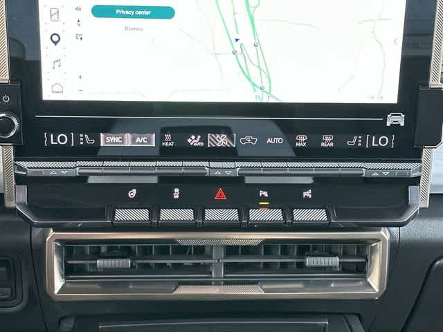 Used 2024 GMC Hummer EV 2X AWD/4WD image 15