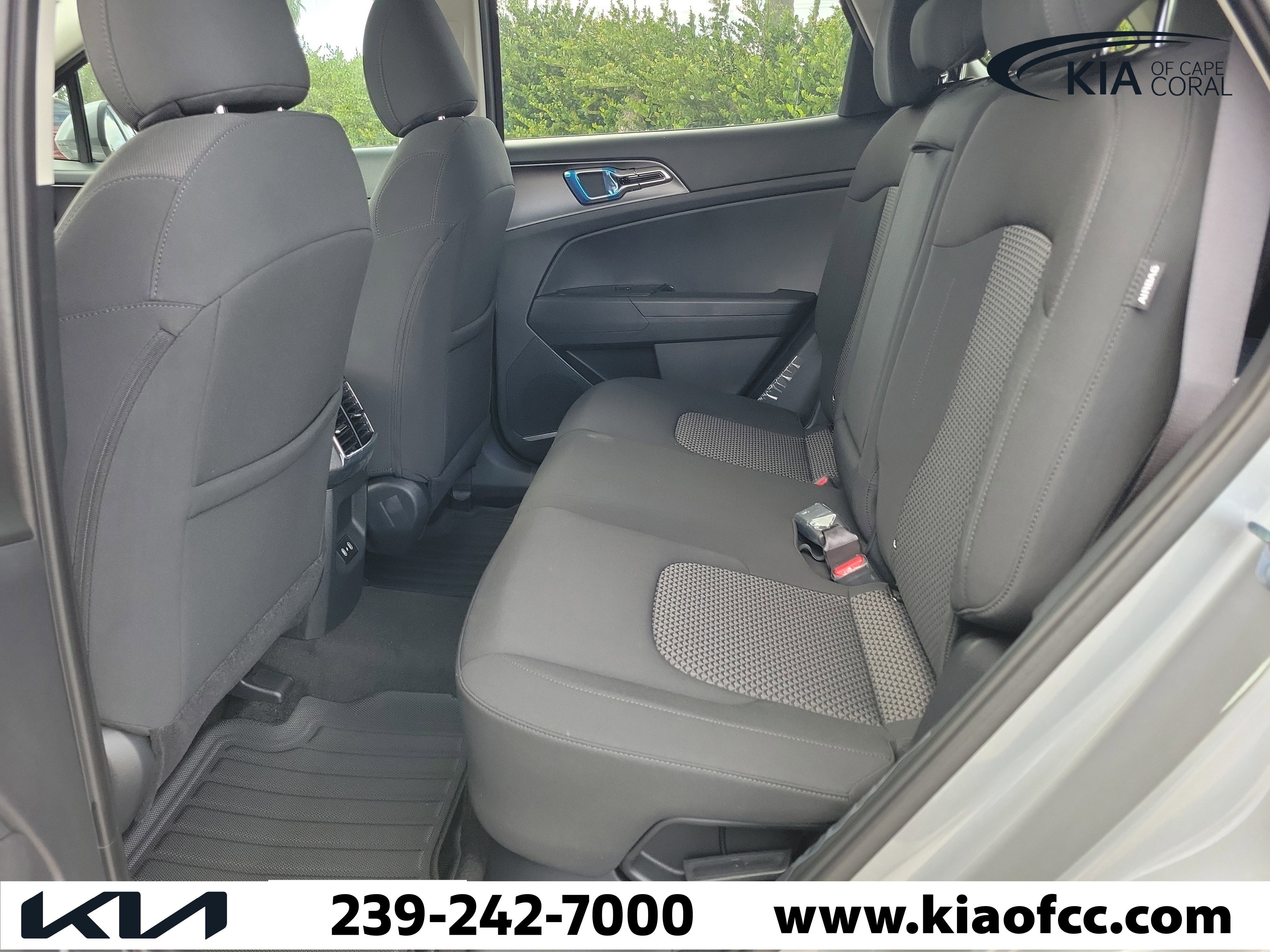 New 2026 Kia Sportage LX image 12