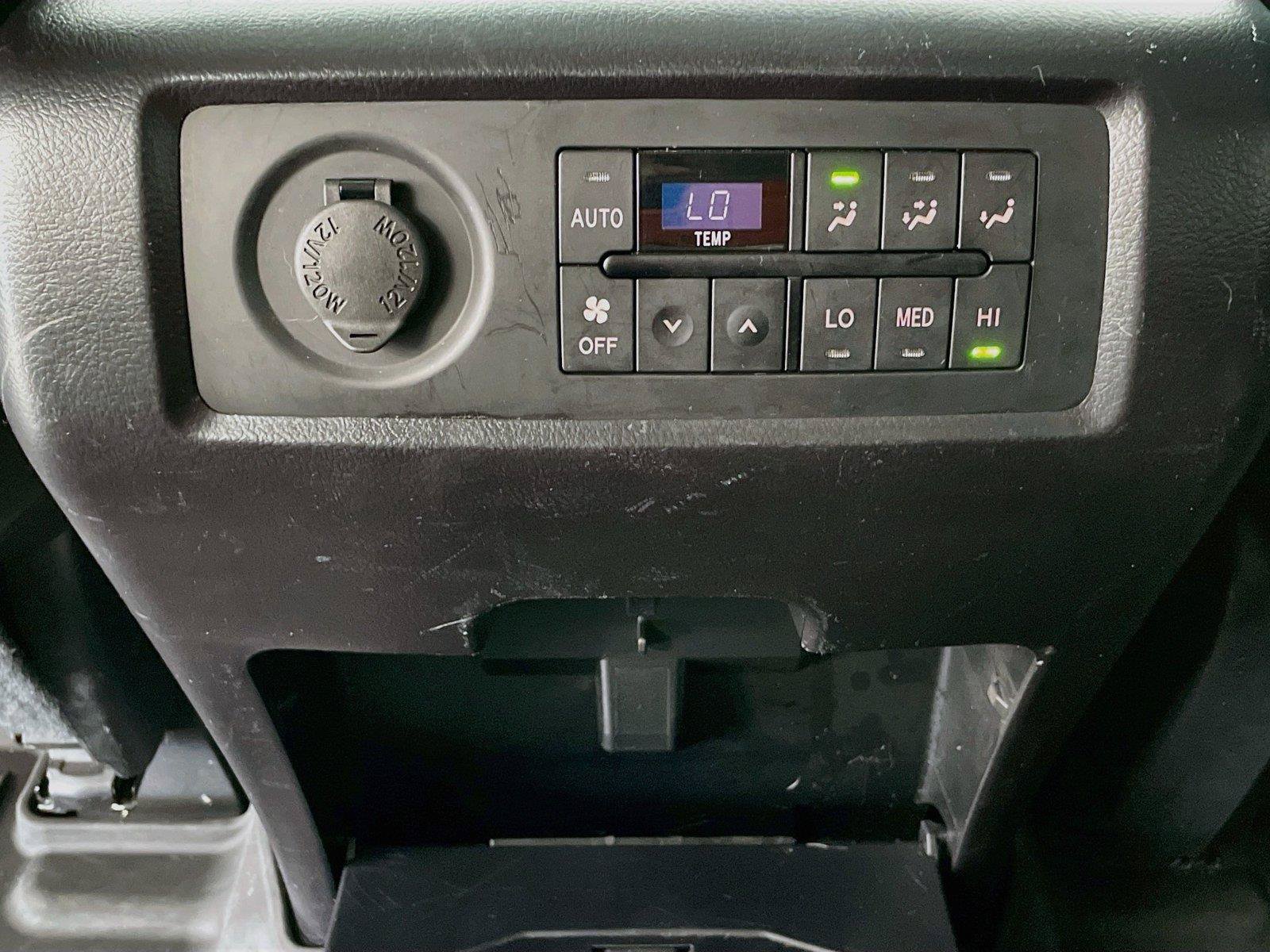 Used 2022 Toyota Sequoia TRD Sport AWD/4WD image 26