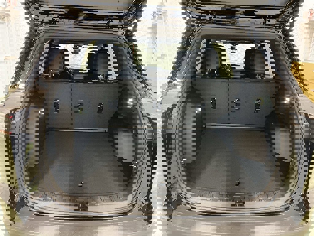 New 2026 Chevrolet Equinox LT w/ Convenience Package II image 33