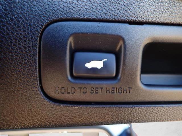 Used 2022 Honda CR-V Touring image 7