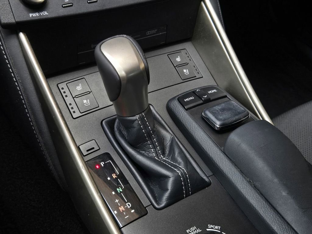 Used 2015 Lexus IS 250 w/ Navigation System Package RWD image 22
