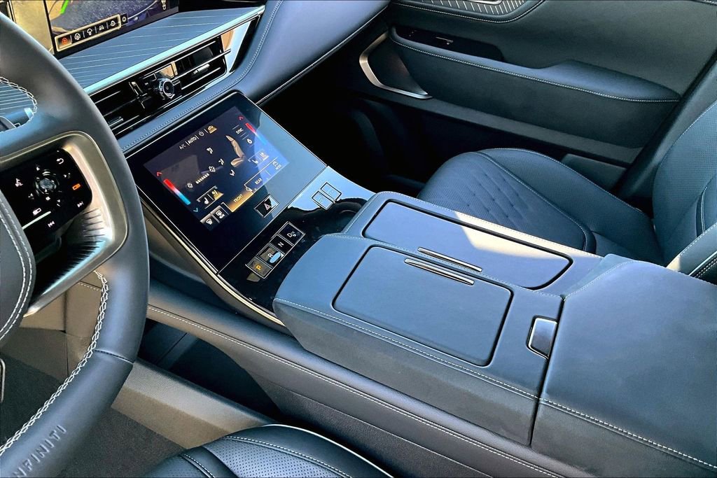 Certified 2026 INFINITI QX80 Autograph w/ Premium Cargo Package image 19