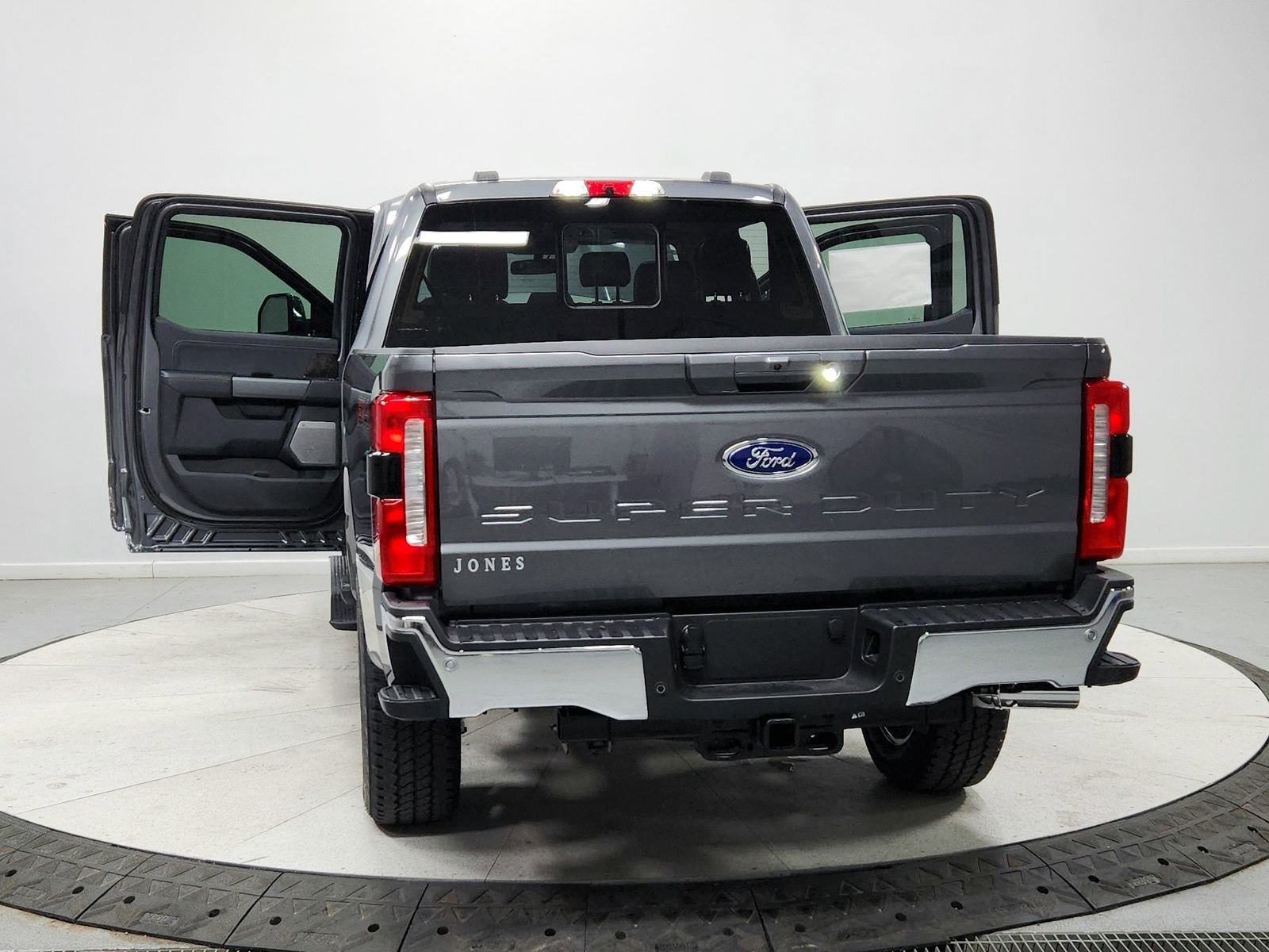 New 2026 Ford F250 Lariat image 14