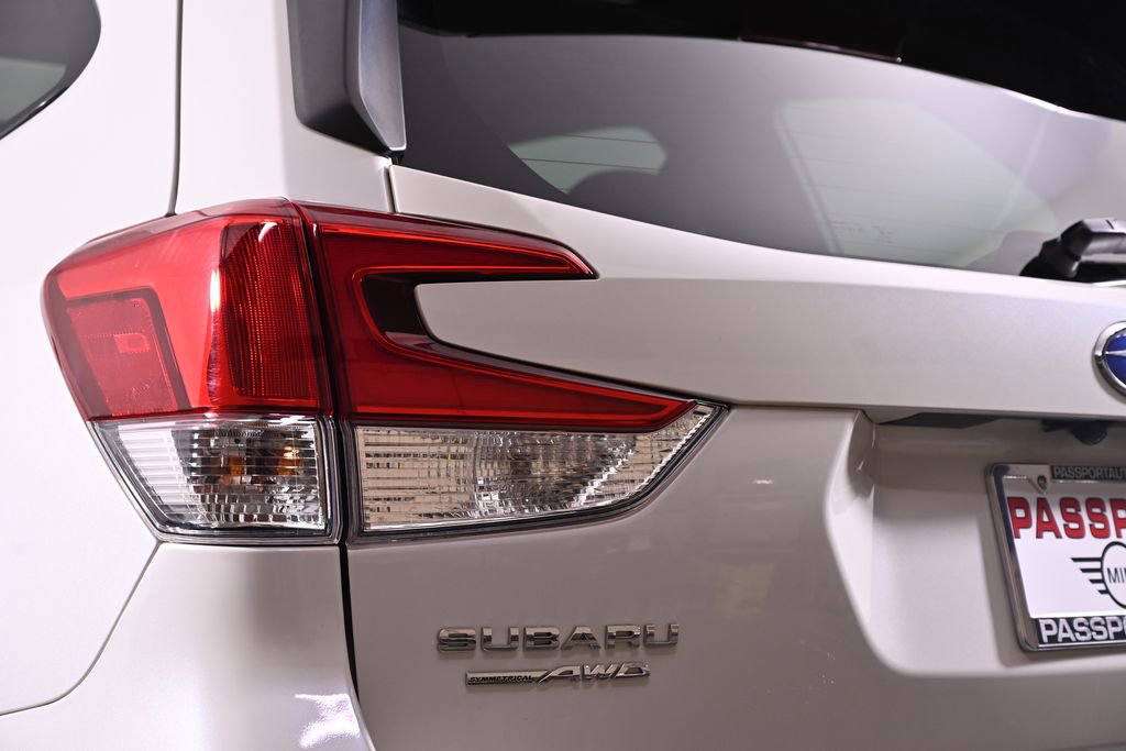 Used 2021 Subaru Forester Premium AWD/4WD image 7