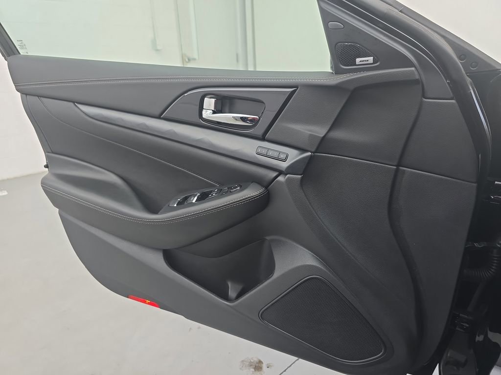 Used 2021 Nissan Maxima Platinum w/ Sport Mat Group image 26