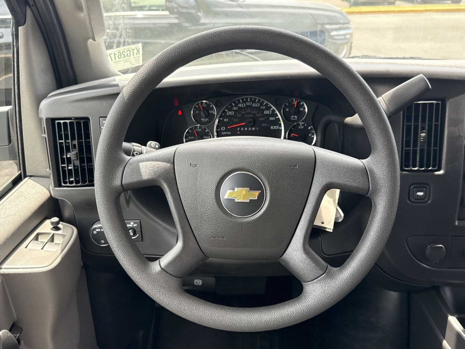 New 2026 Chevrolet Express 3500 Extended RWD image 16