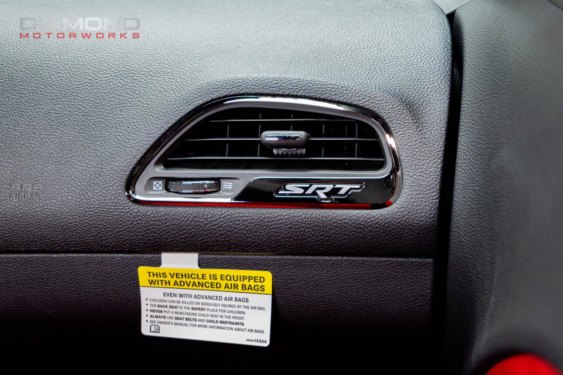 Used 2015 Dodge Challenger SRT Hellcat RWD image 25