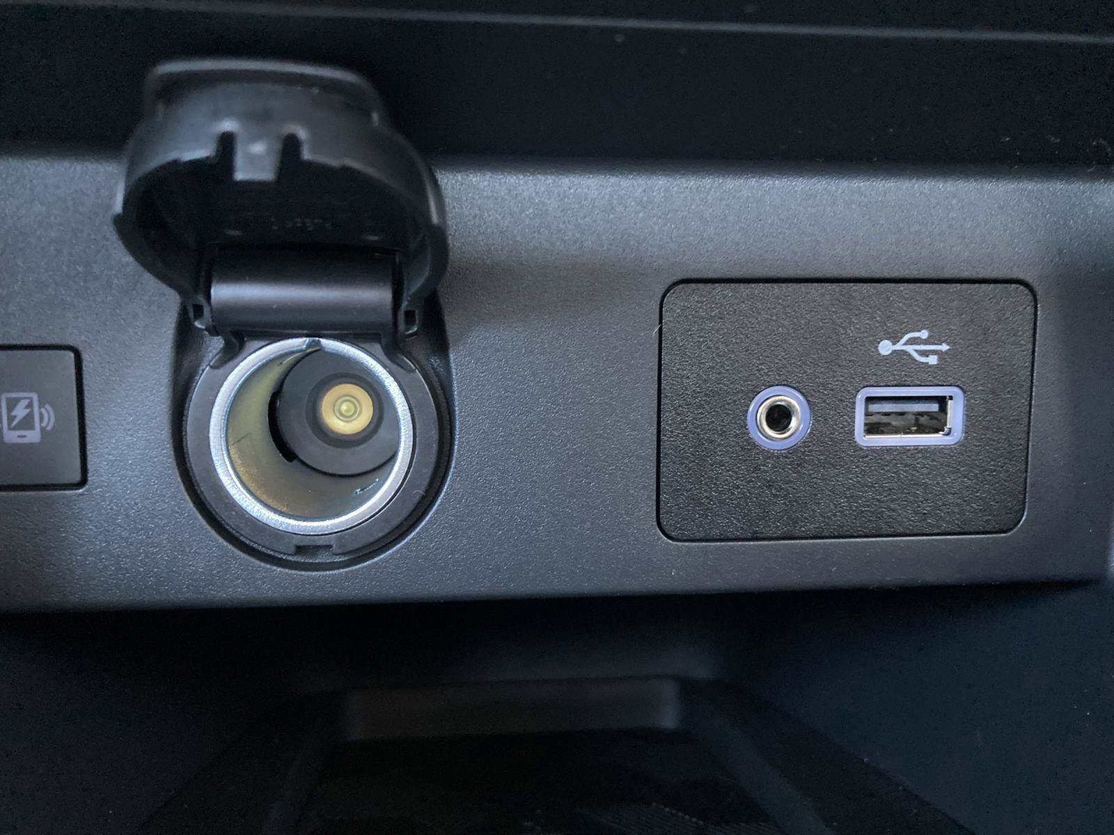 New 2025 Nissan Versa SV w/ Trunk Package image 23