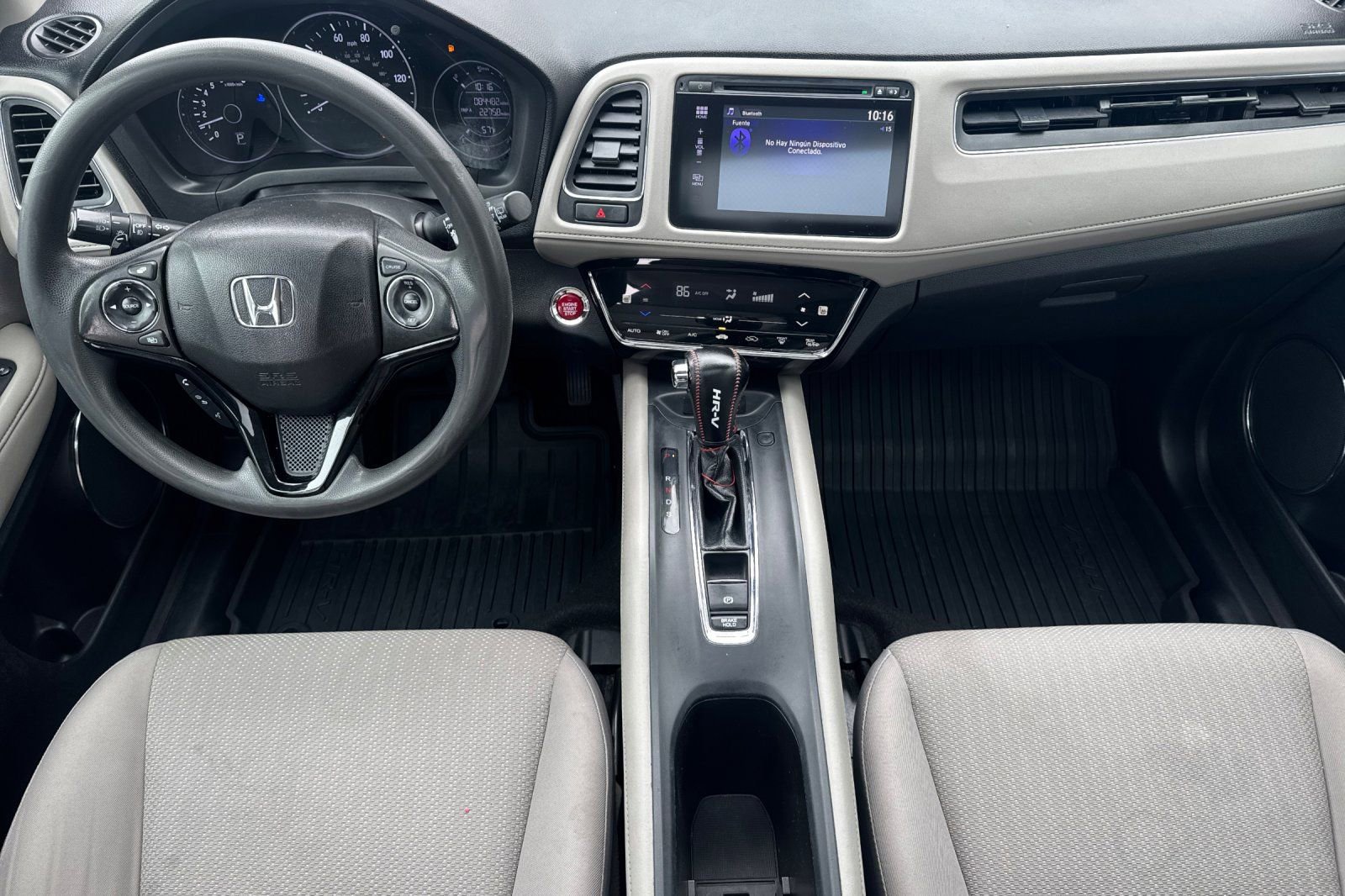 Used 2018 Honda HR-V EX image 16