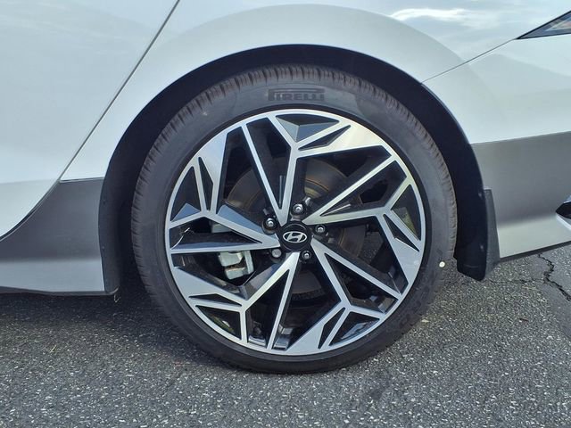 New 2025 Hyundai Ioniq 6 SEL image 7