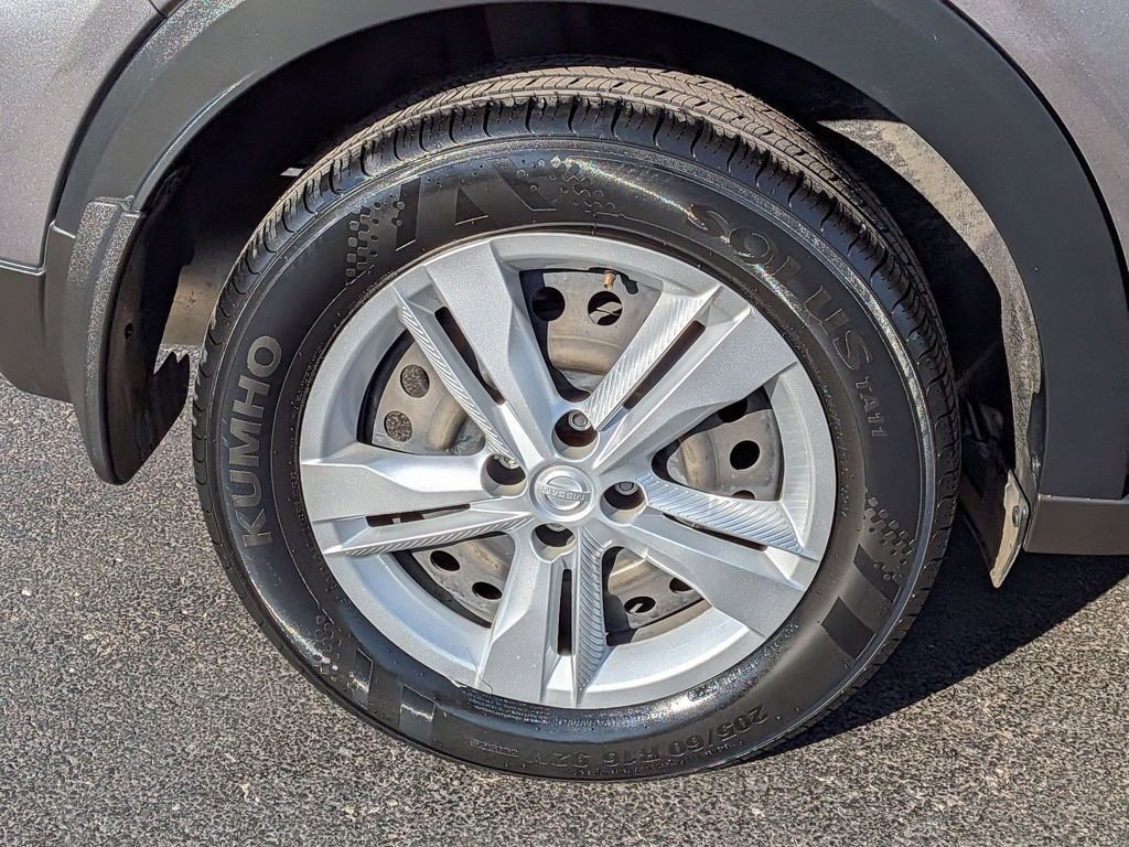 Used 2024 Nissan Kicks S image 22