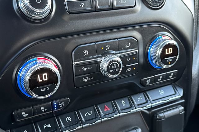 Used 2020 GMC Sierra 1500 SLT w/ SLT Premium Plus Package image 28