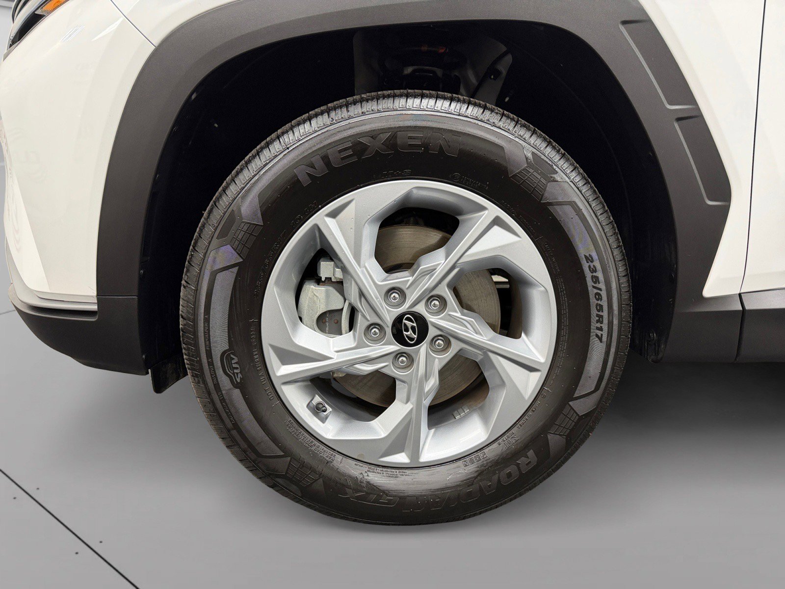 Certified 2023 Hyundai Tucson SE AWD/4WD image 14