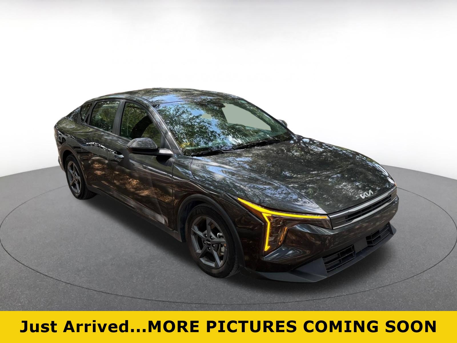 Used 2025 Kia K4