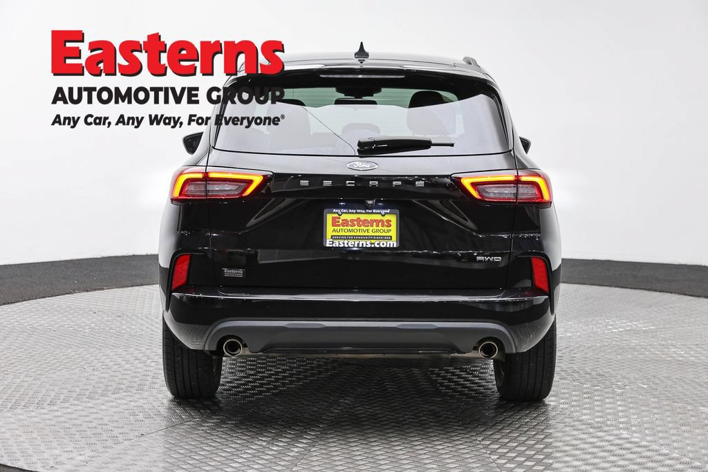 Used 2024 Ford Escape ST-Line AWD/4WD image 6
