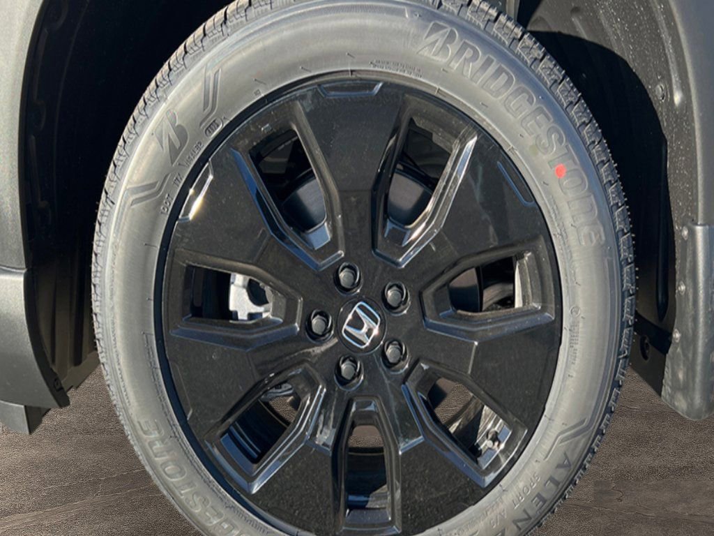New 2026 Honda Pilot Black Edition image 10