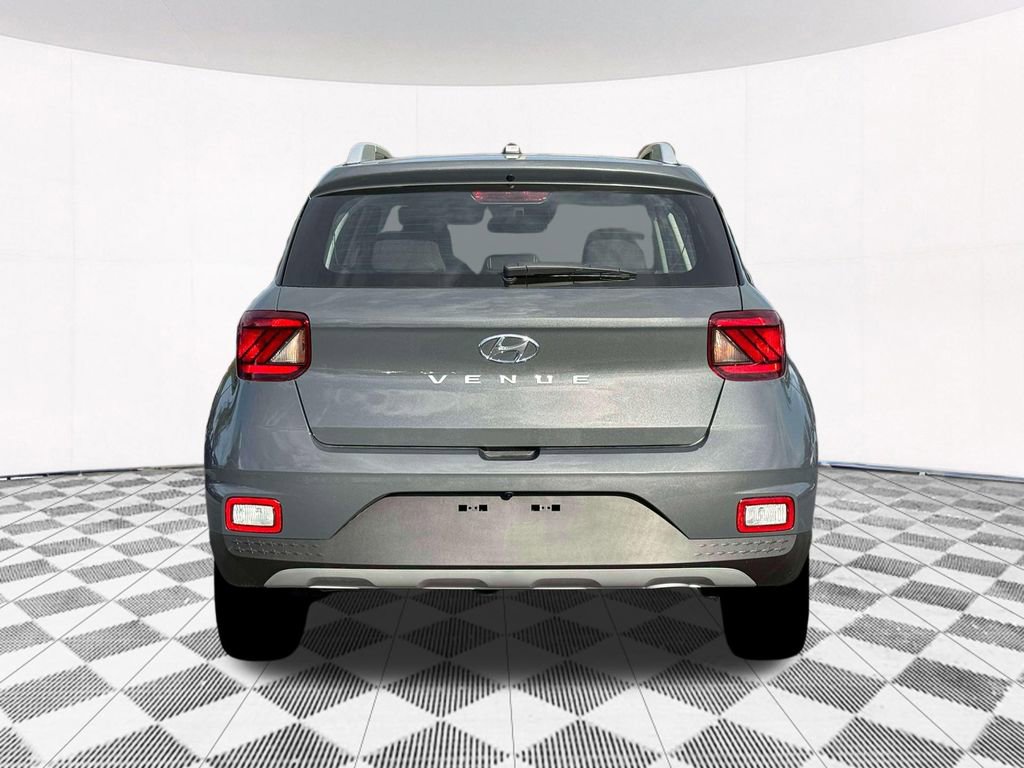 New 2026 Hyundai Venue SEL FWD image 10