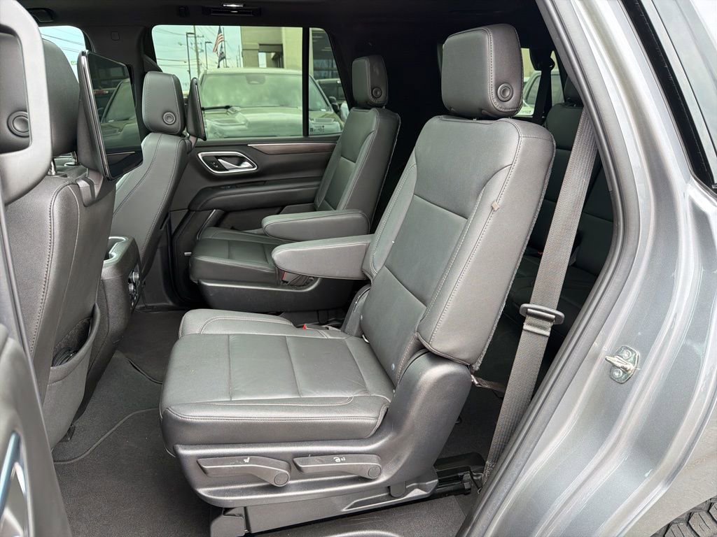 Used 2021 Chevrolet Tahoe Z71 w/ Rear Media and Nav Package image 28