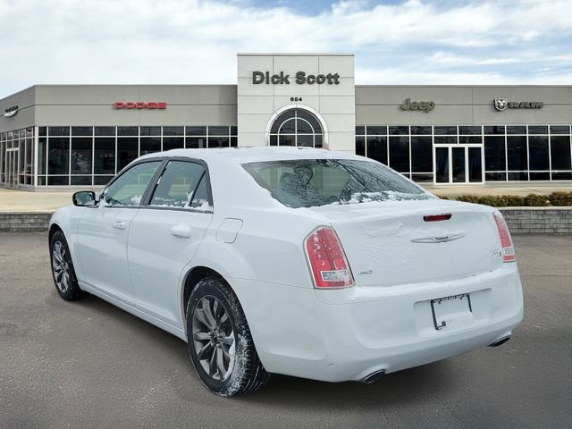 Used 2014 Chrysler 300 S image 3
