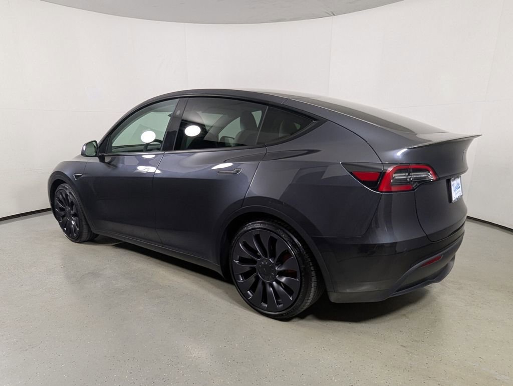 Used 2024 Tesla Model Y Performance image 6