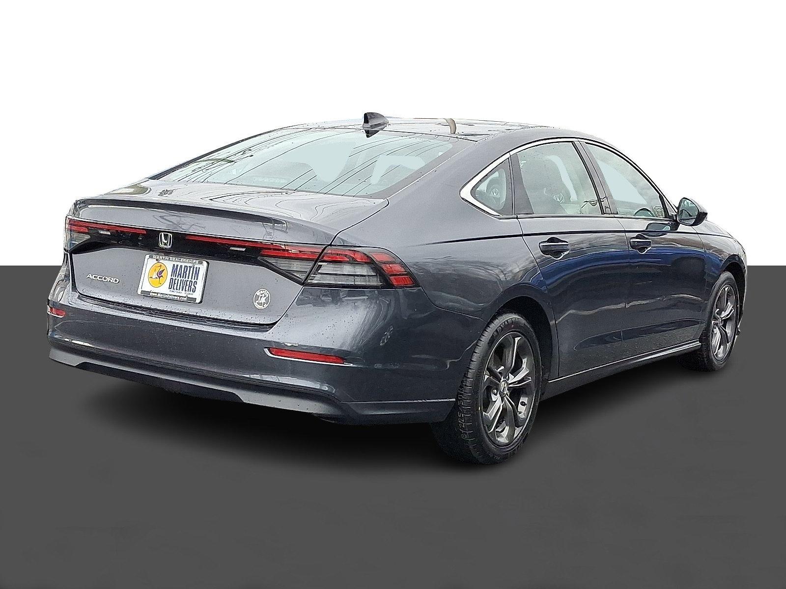 Certified 2023 Honda Accord EX image 6