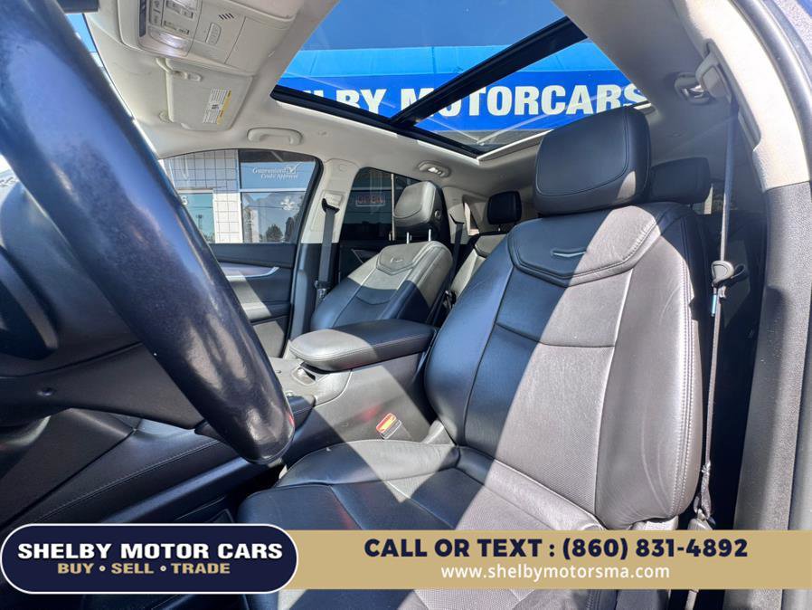 Used 2018 Cadillac XT5 Premium Luxury image 12
