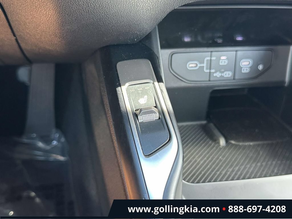 Certified 2026 Kia Sorento S AWD/4WD image 27