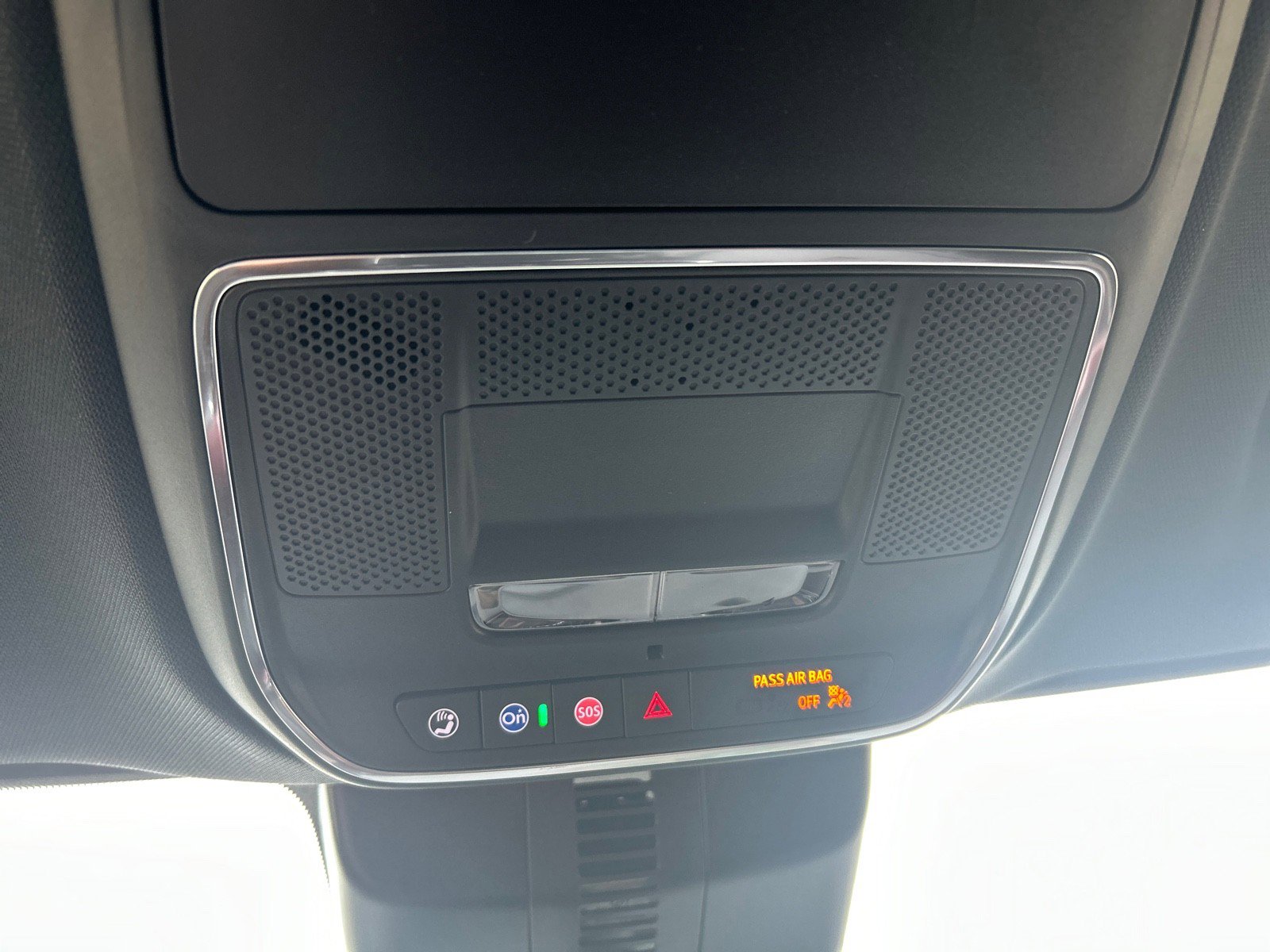 New 2026 Chevrolet Traverse RS w/ LPO, Floor Liner Package FWD image 15