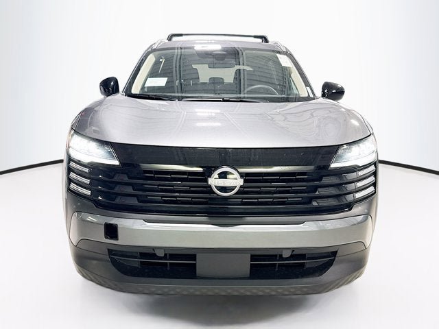 New 2026 Nissan Kicks SV w/ Cold Weather Package AWD/4WD image 2