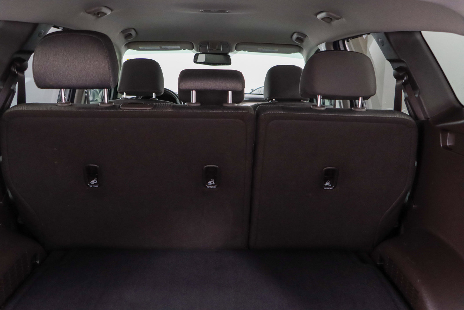 Used 2020 Hyundai Santa Fe SEL w/ Convenience Package image 28